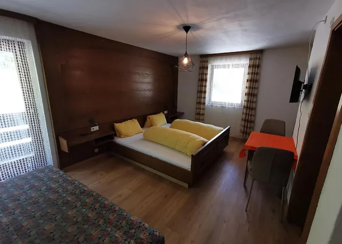 بيت ريفي Zum Loewen لاندك